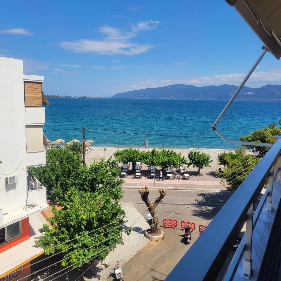 Soficos Sea View Apartment Nafpaktos エクステリア 写真