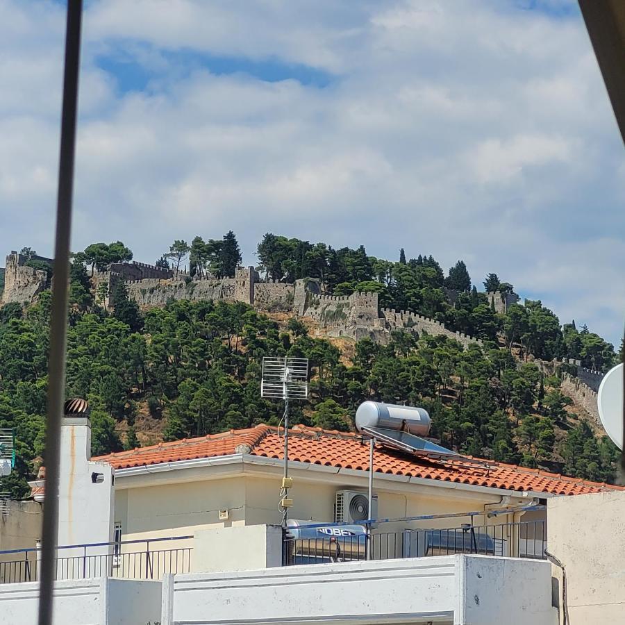 Soficos Sea View Apartment Nafpaktos エクステリア 写真
